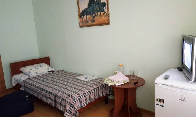 Hotel on krymskaya 88