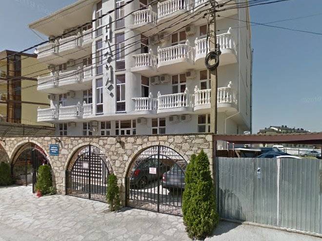 Hotel yanakis
