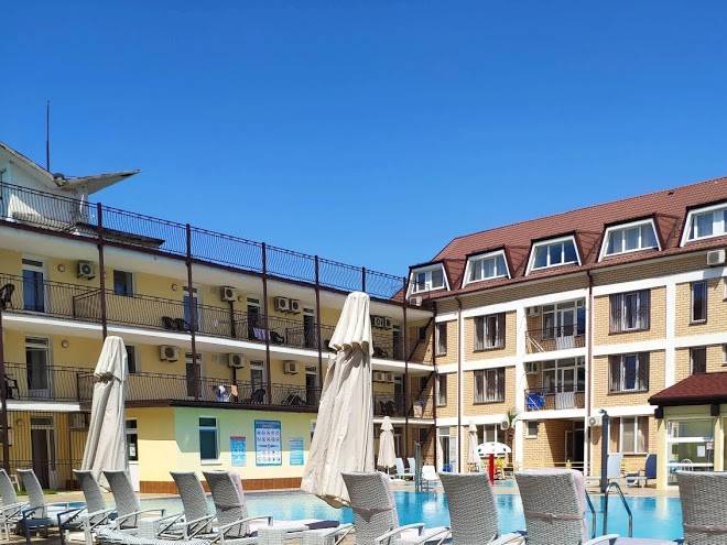Moth resort