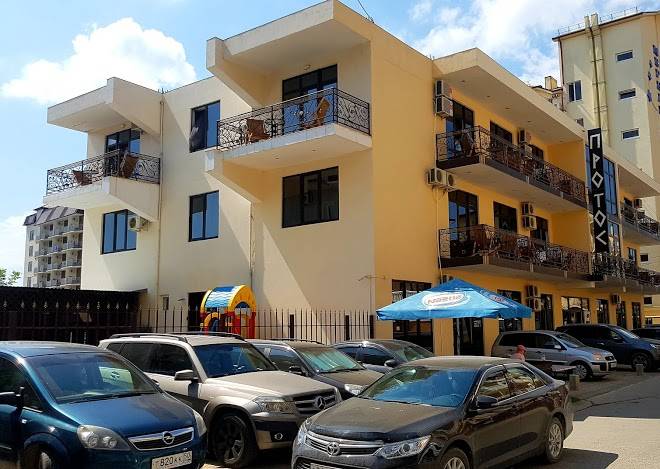 Protos hotel