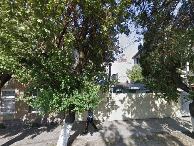 Uyutniy Dvorik Image