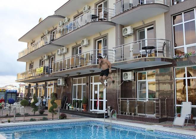 Zolotyye Peski Image