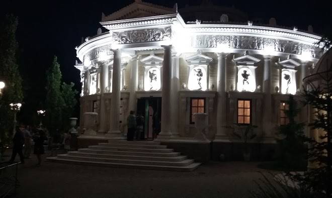 Fiesta hotel