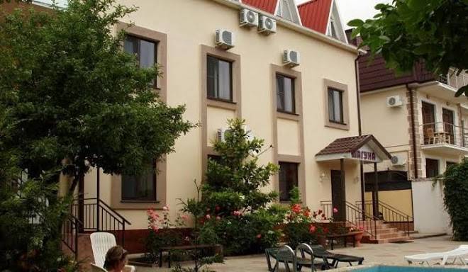 Laguna hotel
