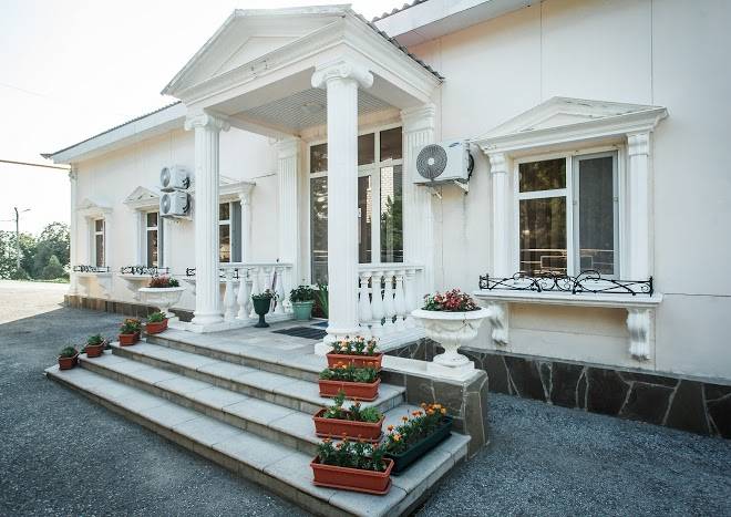 Zhemchuzhina Hotel Image