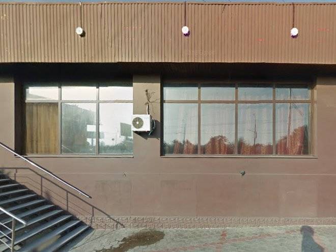 Parini gostinichnyy kompleks