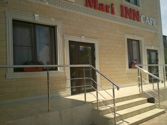 Hotel mari inn cafe