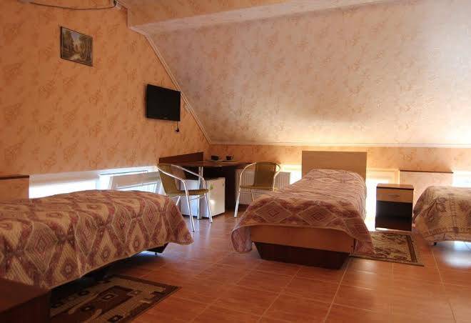 U Druzey Gostinitsa Image