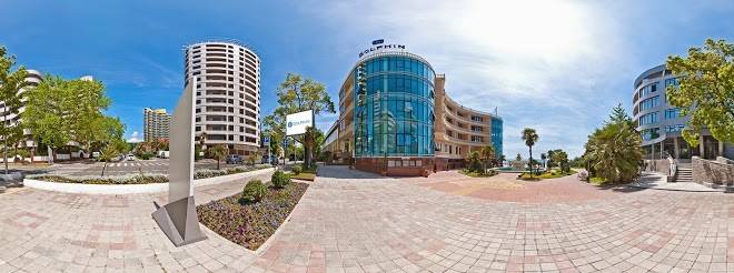 Dolphin hotel
