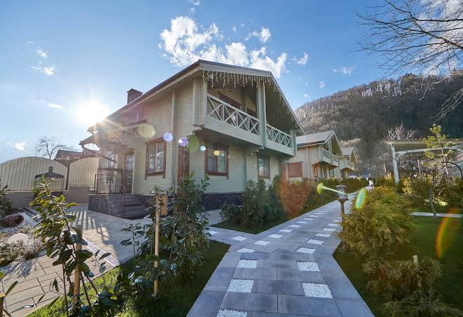 Hills polyana hotel