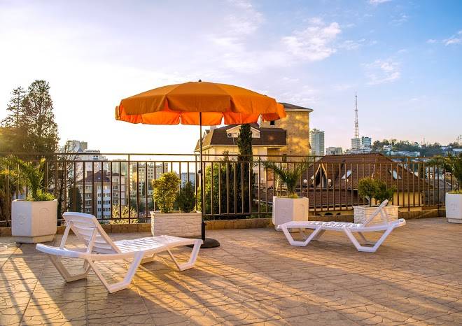 Hotel lermontova 8