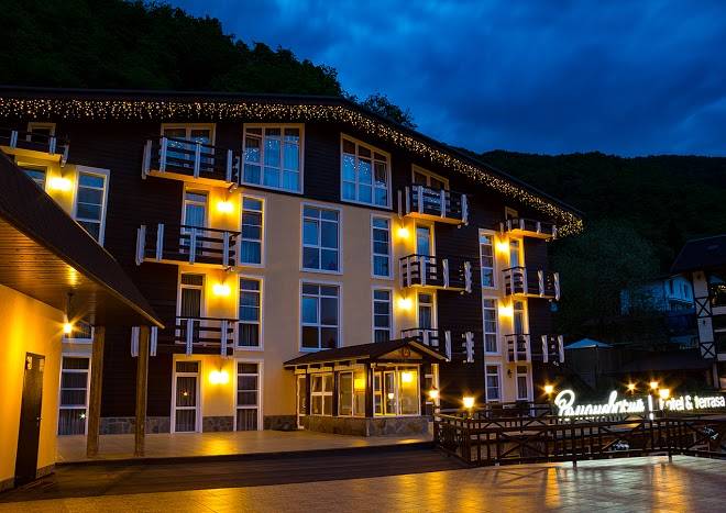 Hotel restaurant romanovsky