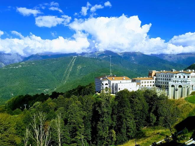 Solis Restaurant Image