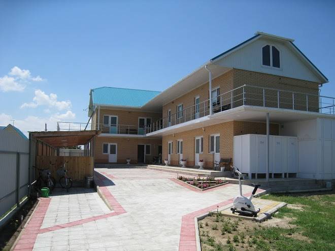 Pirs azov inn