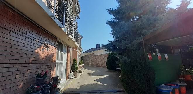 Gostinitsa Tizori Image