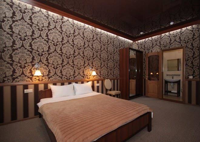 Carlson hotel