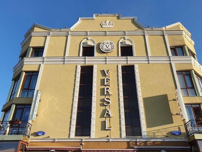 Versal hotel
