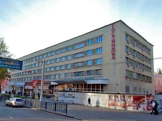 Oktyabrskaya hotel complex