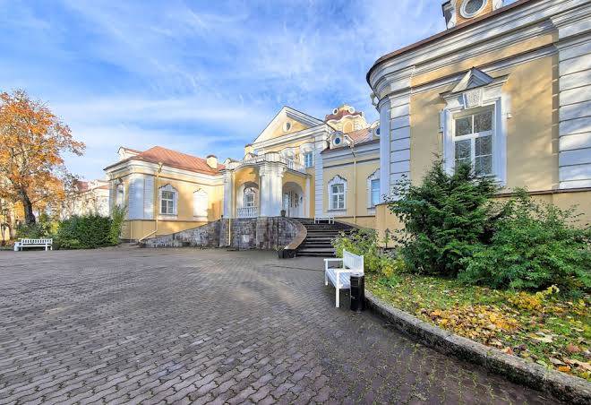 Palace yelizavetino