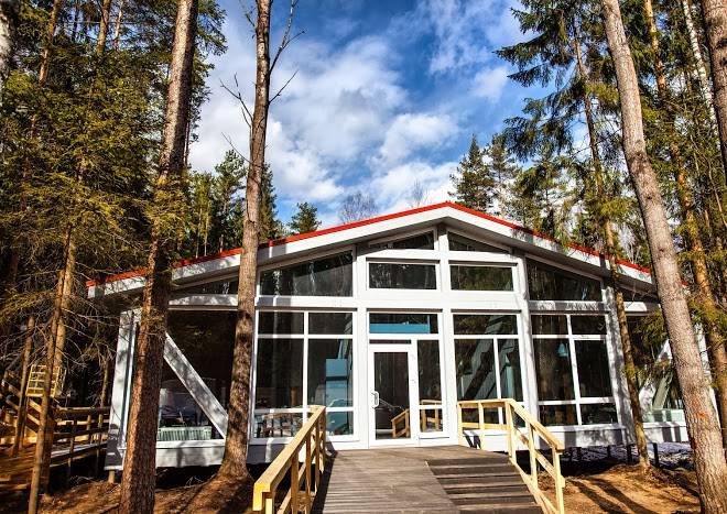 Country park hotel korkino lake