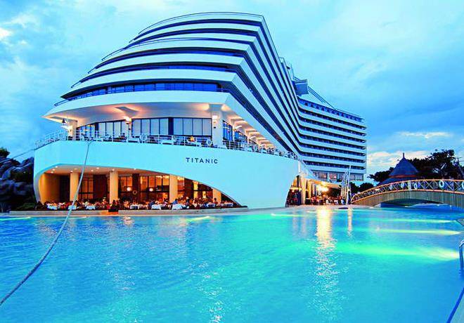 Grand bakal hotel