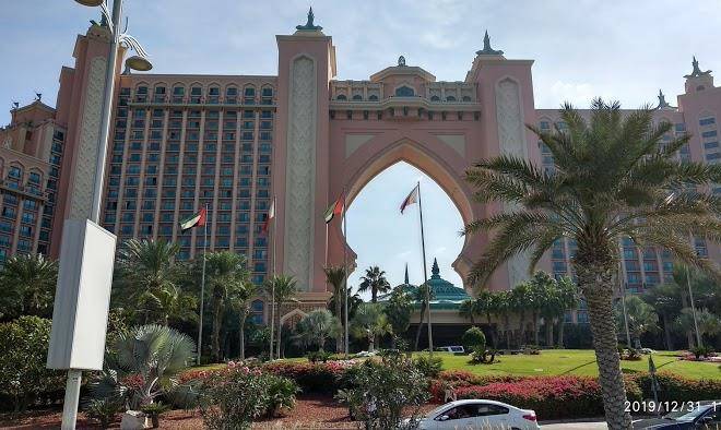 Best seasons hotel