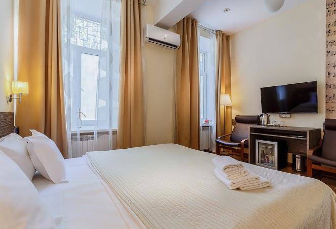 Jazz hotel