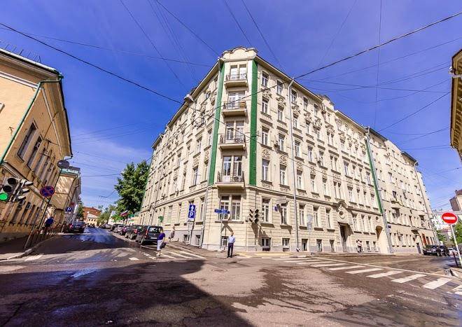 Pokrovskiye vorota