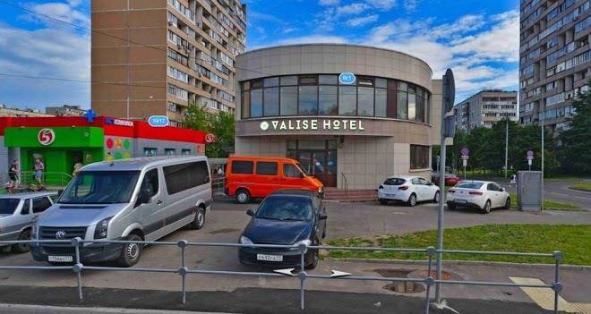 Valise hotel