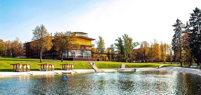 Russkiye sezony komfort otel'