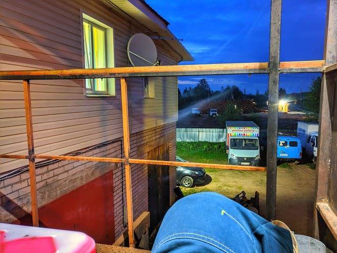 Motel' flagman
