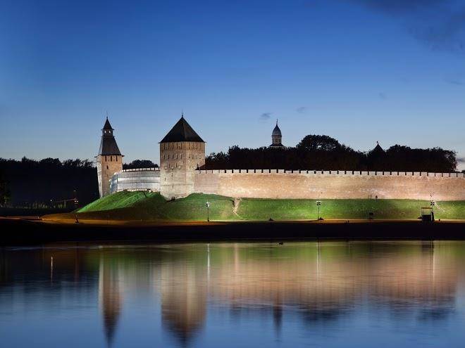 Amaks otel' rossiya veliky novgorod