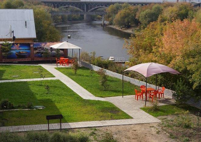 Gostinichnyy Kompleks Zhar Ptitsa Image