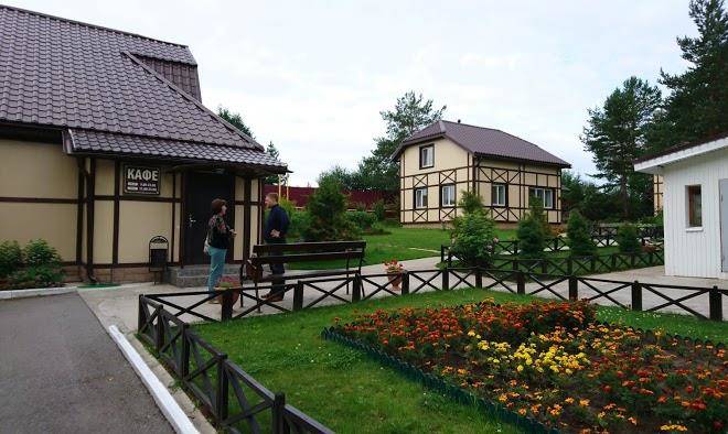 Seventh Heaven Hotel Complex Image