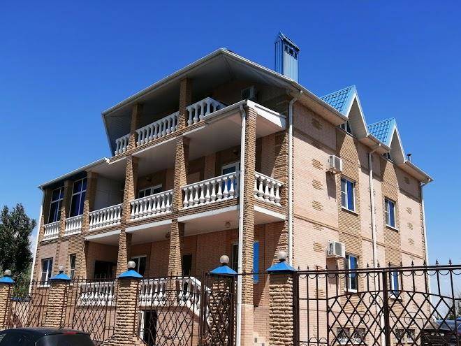 Country hotel rogozhkino