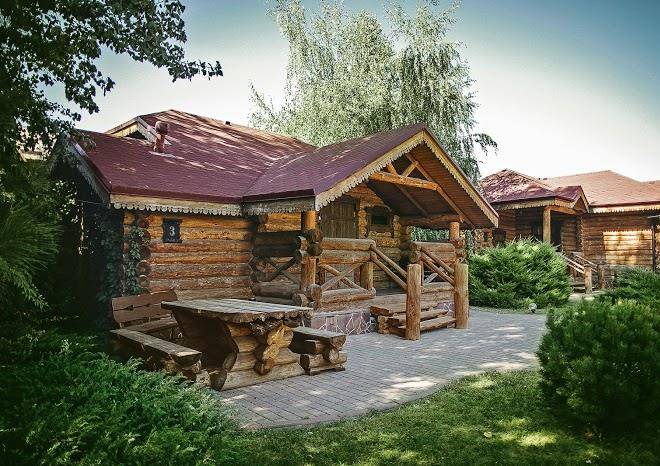 Restoranno gostinichnyy kompleks tet a tet