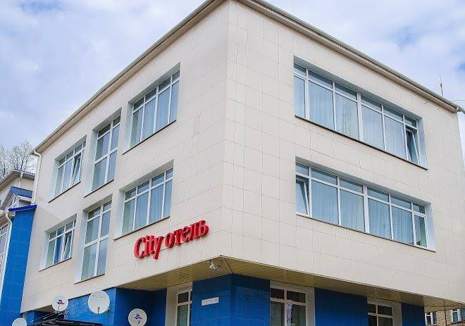 City hotel
