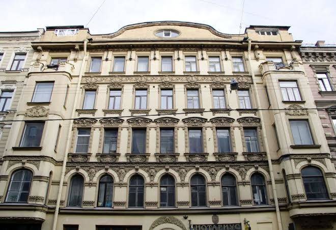 Center hotel