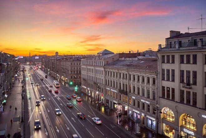 Nevsky forum hotel
