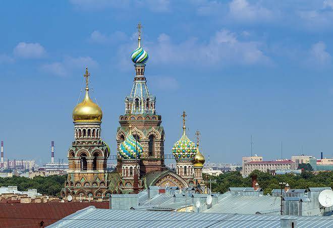Nevsky hotel art hall