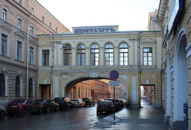 Pochtamtskaya 10
