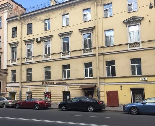 Rinaldi by the mariinsky theatre