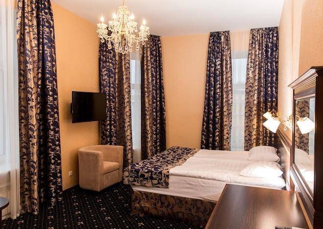Sapphire hotel