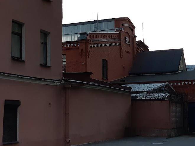 Voyageur Hotel Image