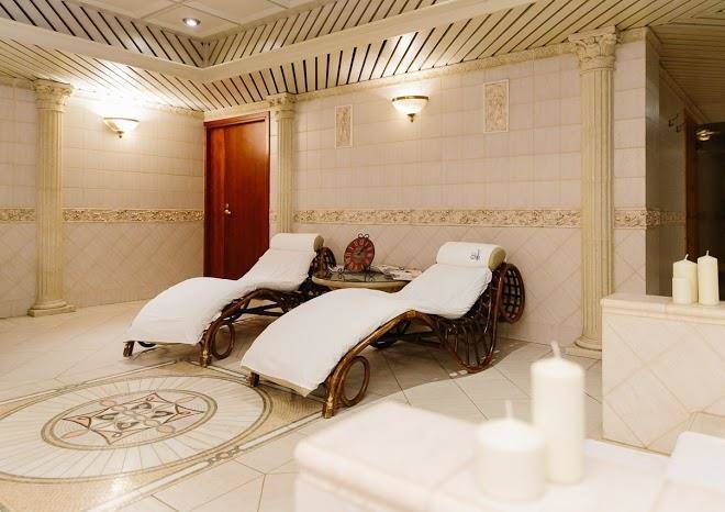 Wellness centre emerald