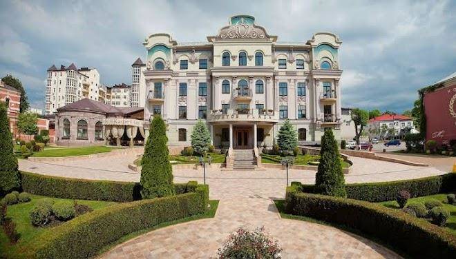 Hotel pontos plaza