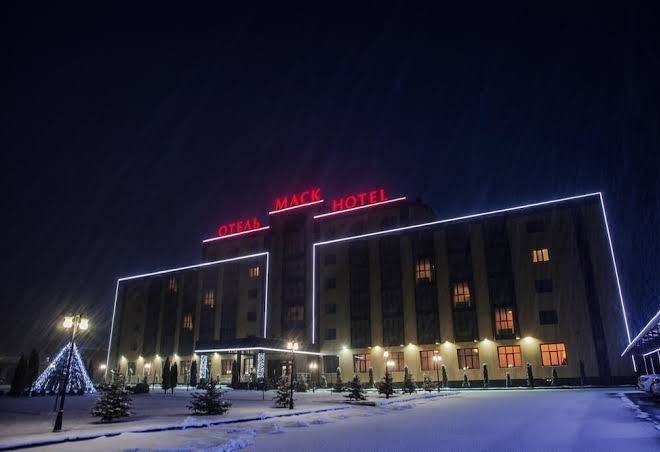 Biznes otel' mask