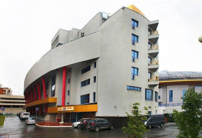 Divs otel'
