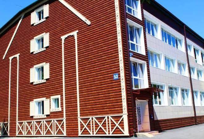 Art plaza hotel tomsk