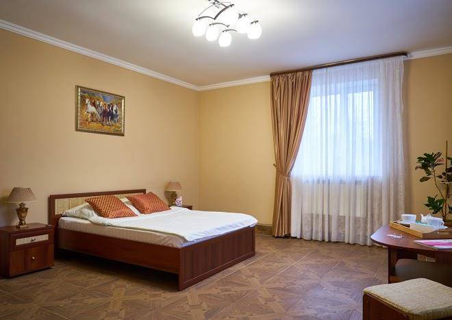 Gostinitsa na gorshkovskiy